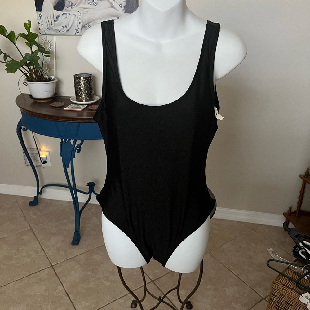 NWOT Black One Piece Swimsuit Bathing Suit - L